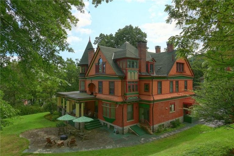 1904 Victorian For Sale In Franklin Pennsylvania — Captivating Houses