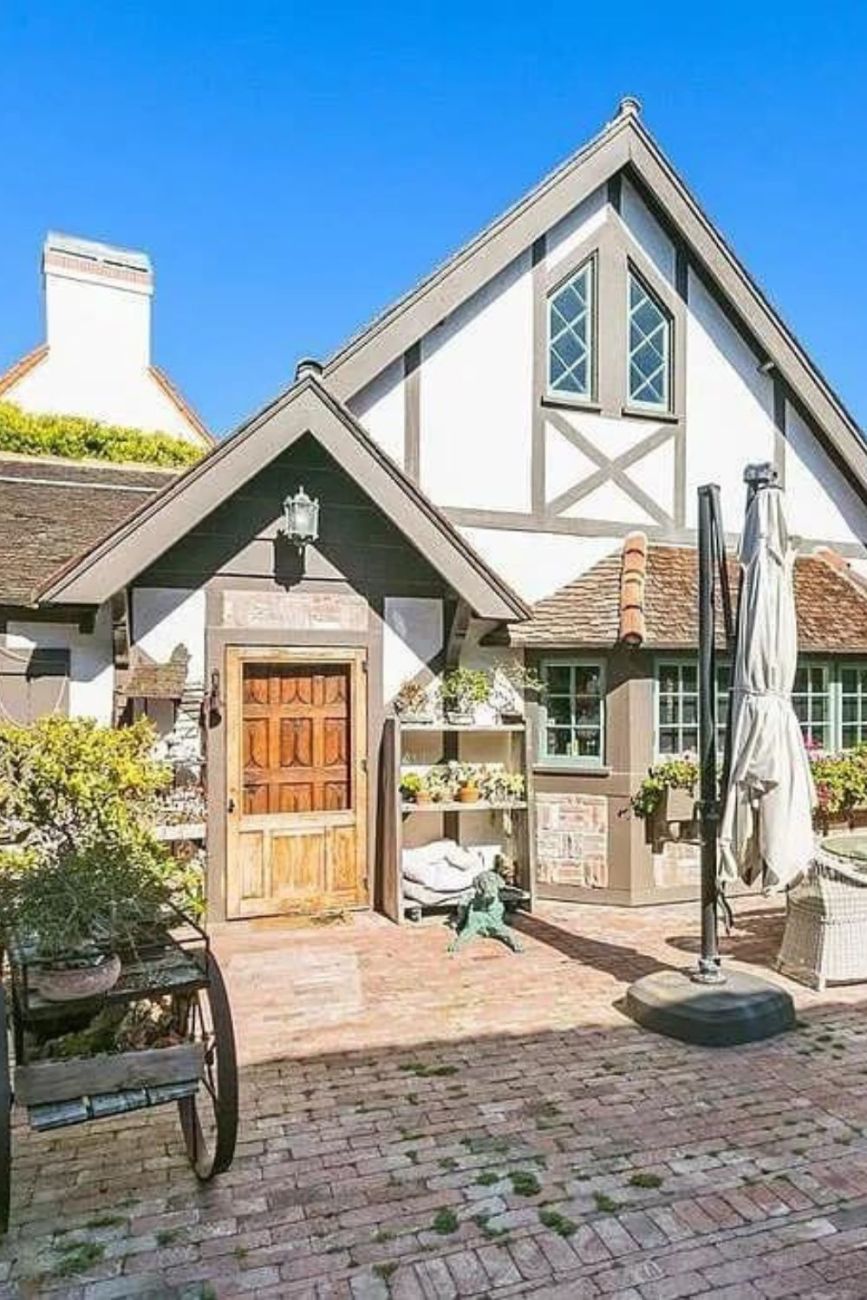 1953 Tudor Revival For Sale In Oceanside California