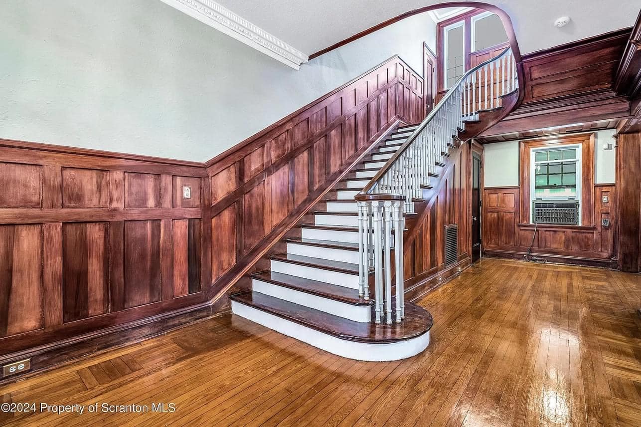 1911 Historic House For Sale In Scranton Pennsylvania