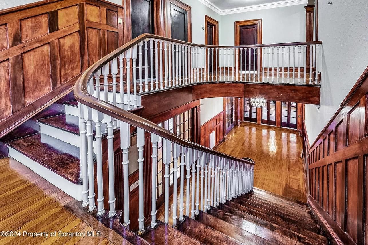 1911 Historic House For Sale In Scranton Pennsylvania